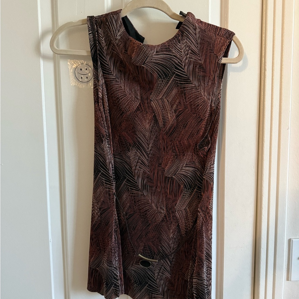 Vintage Printed Sleeveless Top with built in belt embellishment